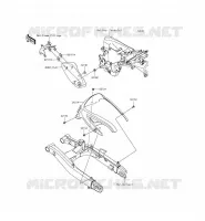 CACHE LAT&Eacute;RAL/GARDE CHAINE pour Kawasaki VULCAN S