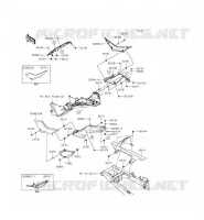CACHE LAT&Eacute;RAL/GARDE CHAINE pour Kawasaki NINJA 300 ABS