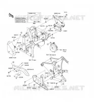 CACHE LAT&Eacute;RAL/GARDE CHAINE pour Kawasaki VN900 CLASSIC