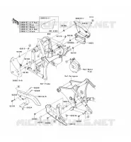 CACHE LAT&Eacute;RAL/GARDE CHAINE pour Kawasaki VN900 CUSTOM