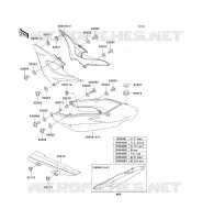 CACHE LAT&Eacute;RAL/GARDE CHAINE pour Kawasaki ZR-7S