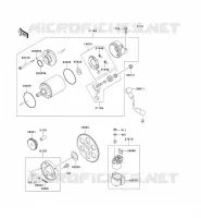 D&Eacute;MARREUR pour Kawasaki ZZR600
