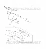 &Eacute;CHAPPEMENT pour Kawasaki KX100
