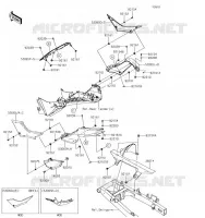 CACHE LAT&Eacute;RAL/GARDE CHAINE pour Kawasaki Z300