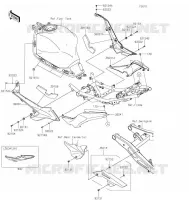 CACHE LAT&Eacute;RAL/GARDE CHAINE pour Kawasaki NINJA 650