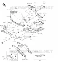 CACHE LAT&Eacute;RAL/GARDE CHAINE pour Kawasaki Z650